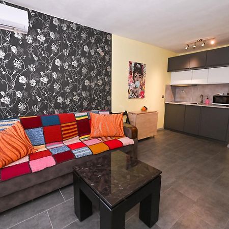 Eli Apartment Burgas Zewnętrze zdjęcie
